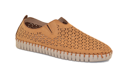 Slip-on in nabuk laserato Caramel